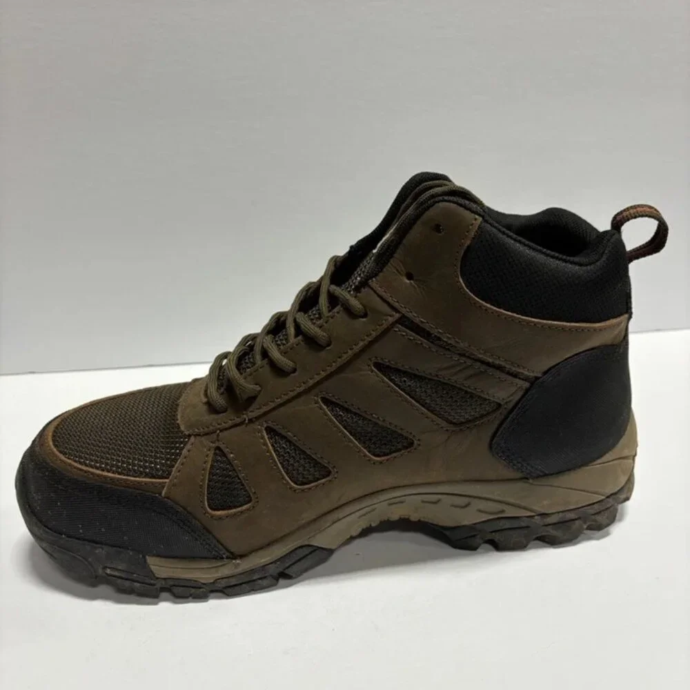 Carhartt Men’s Lightweight Soft Toe Waterproof Work Boots Brown, Size 13 W